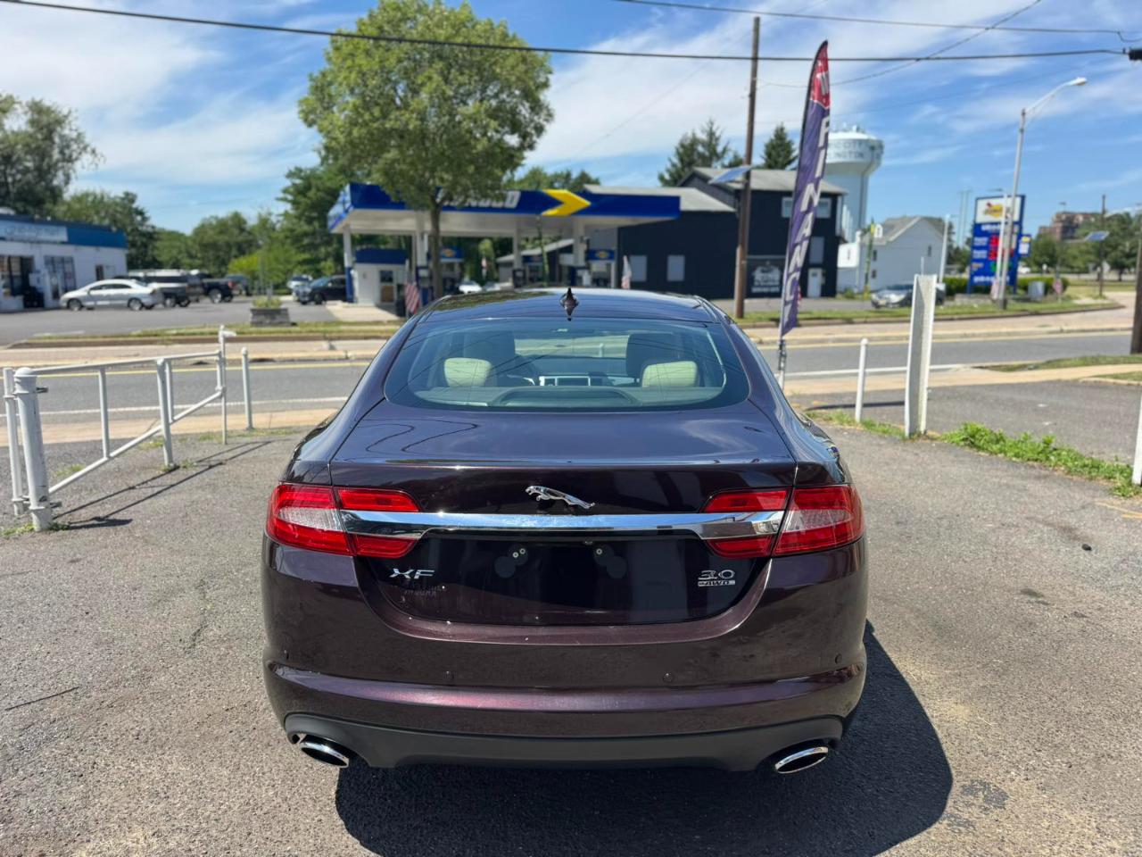 Jaguar XF 4dr Sdn V6 AWD 2013