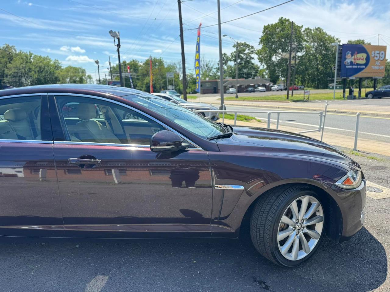 Jaguar XF 4dr Sdn V6 AWD 2013