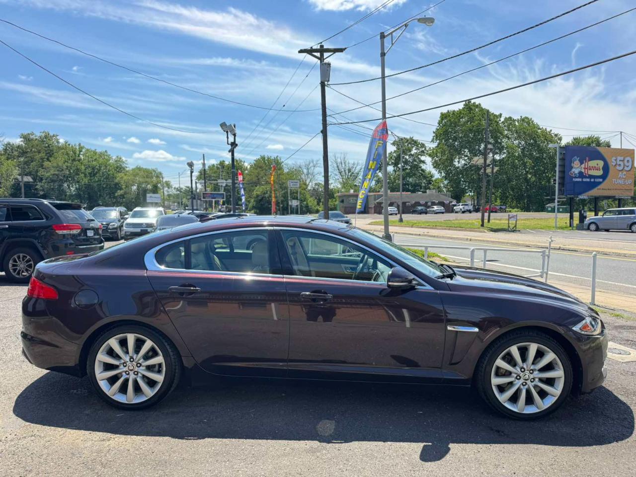 Jaguar XF 4dr Sdn V6 AWD 2013