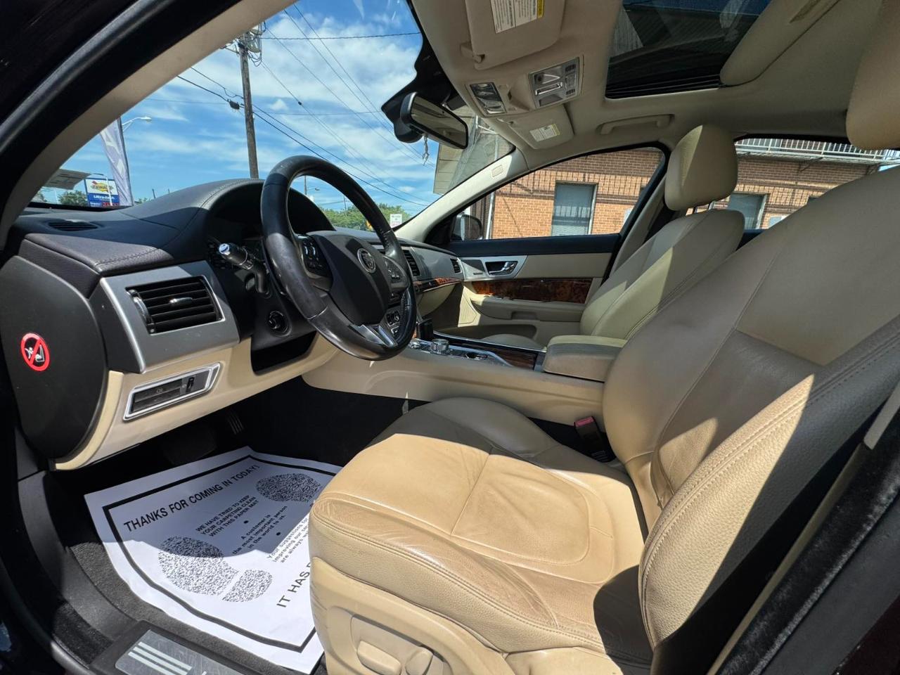 Jaguar XF 4dr Sdn V6 AWD 2013