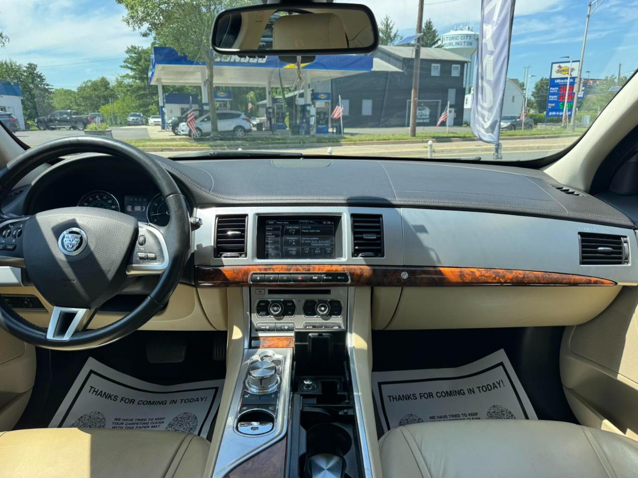 Jaguar XF 4dr Sdn V6 AWD 2013