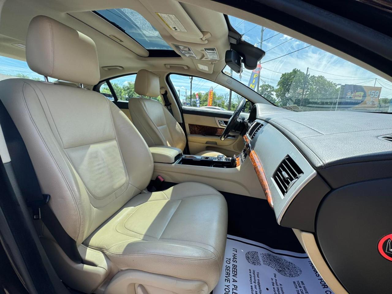 Jaguar XF 4dr Sdn V6 AWD 2013