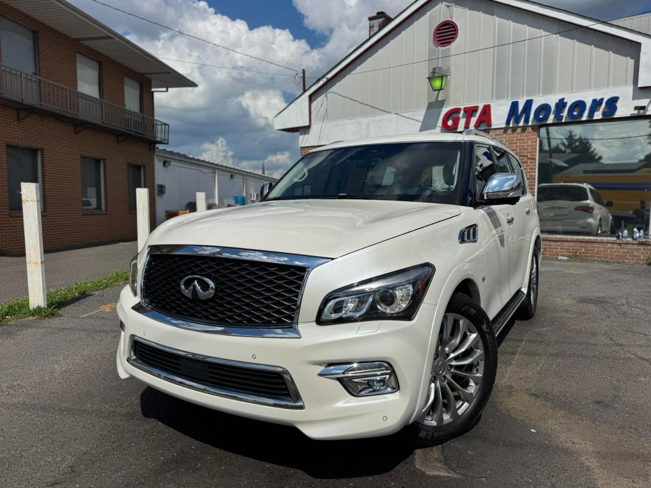 Infiniti QX80 AWD 2017