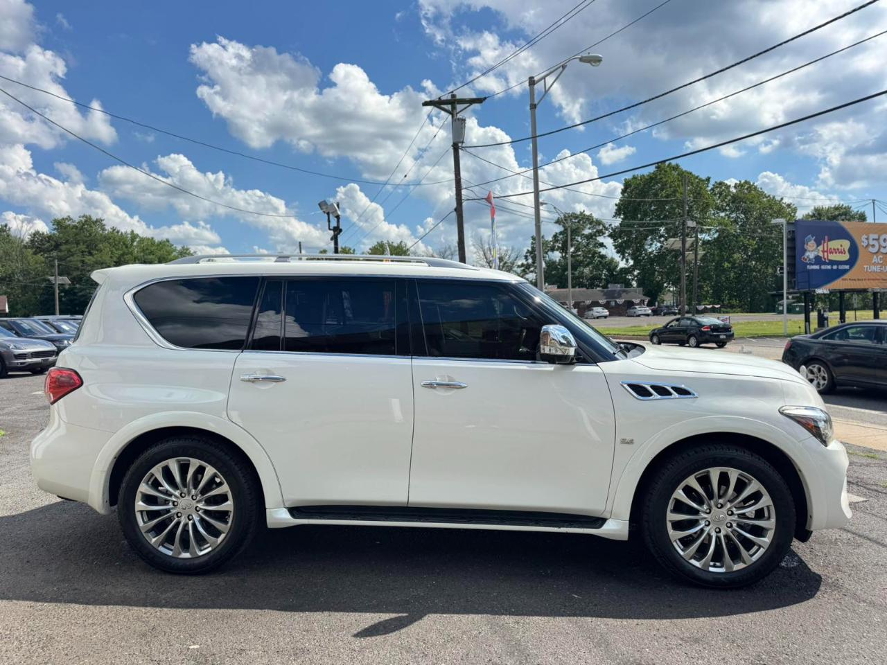 Infiniti QX80 AWD 2017
