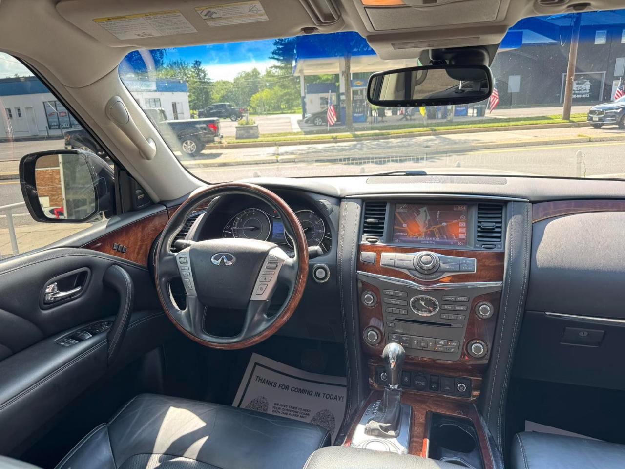 Infiniti QX80 AWD 2017