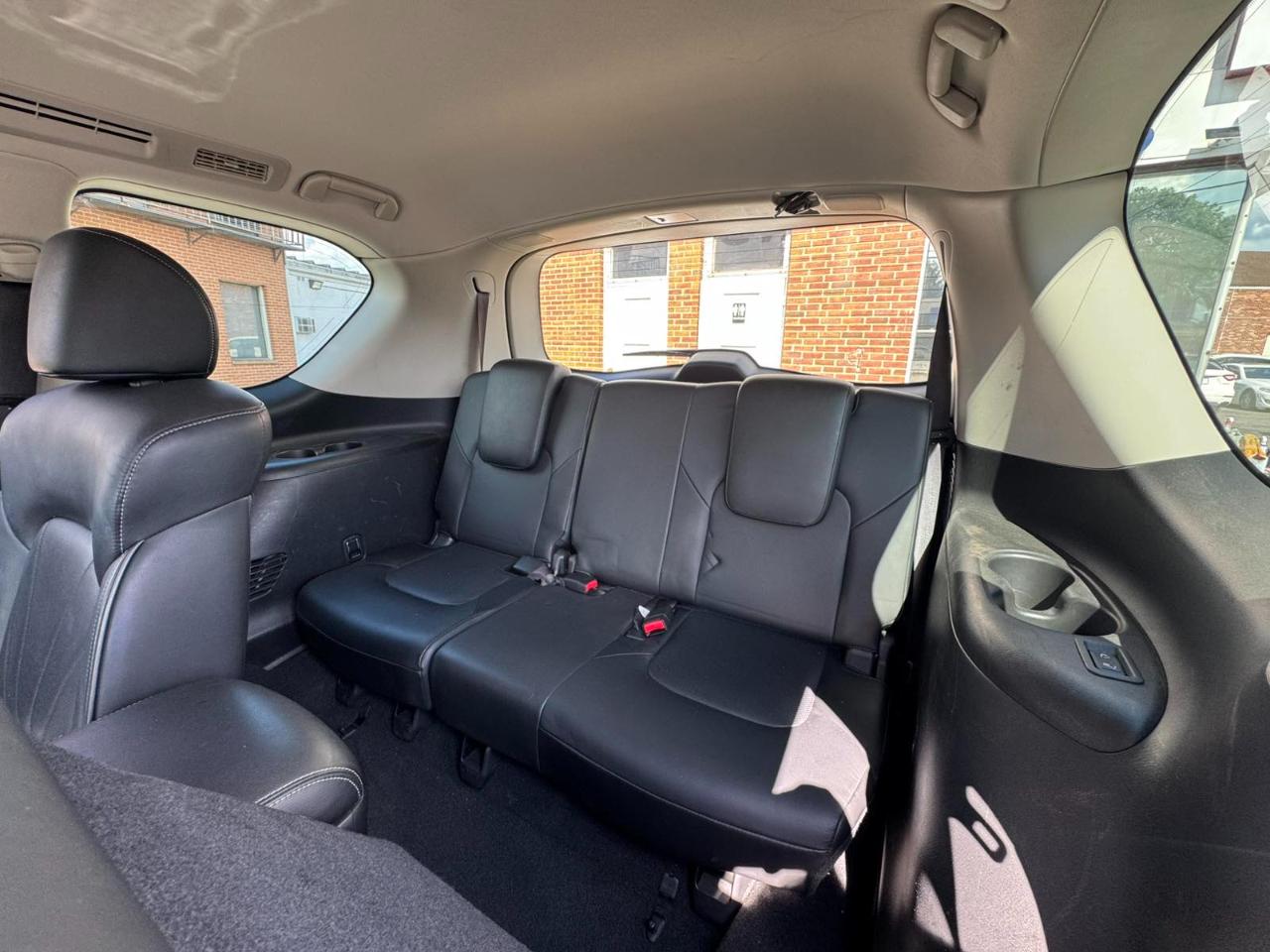Infiniti QX80 AWD 2017