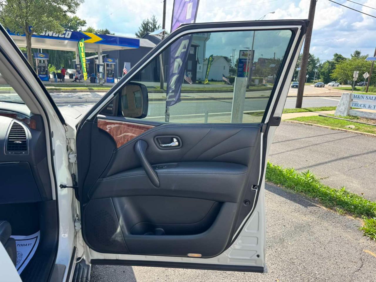 Infiniti QX80 AWD 2017