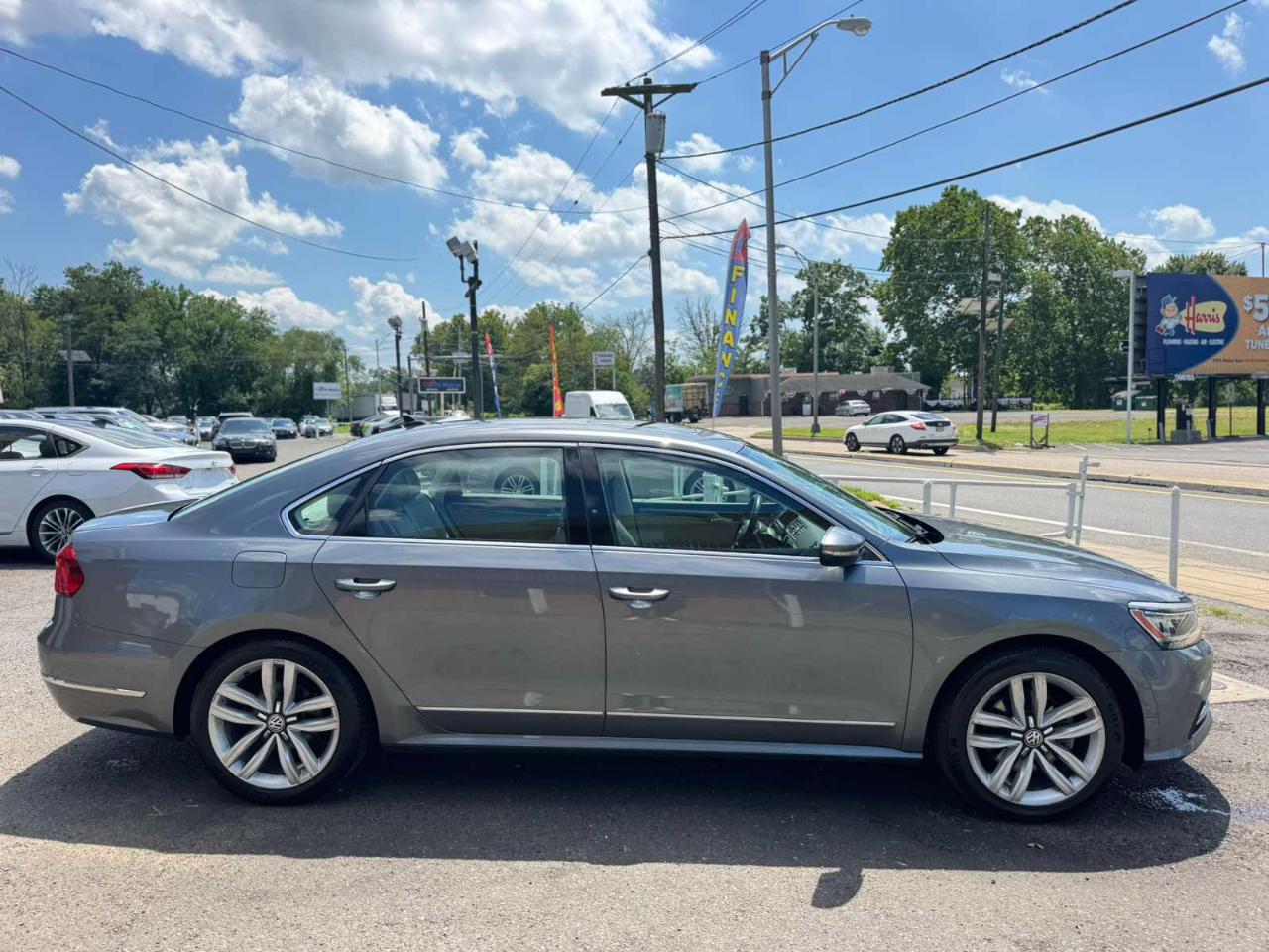 Volkswagen Passat 4dr Sdn 1.8T Auto SEL PZEV 2016
