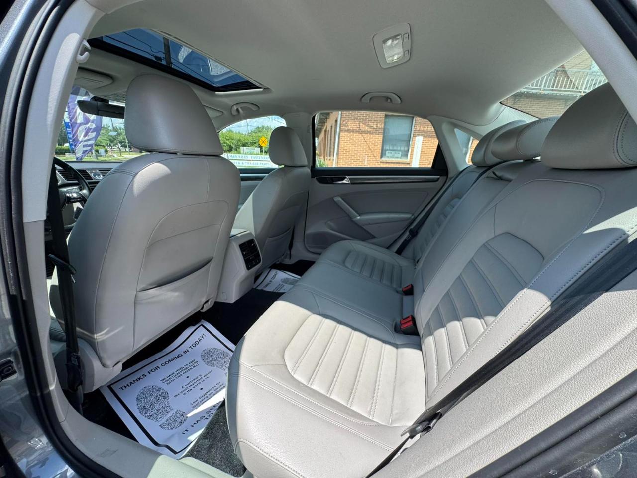 Volkswagen Passat 4dr Sdn 1.8T Auto SEL PZEV 2016