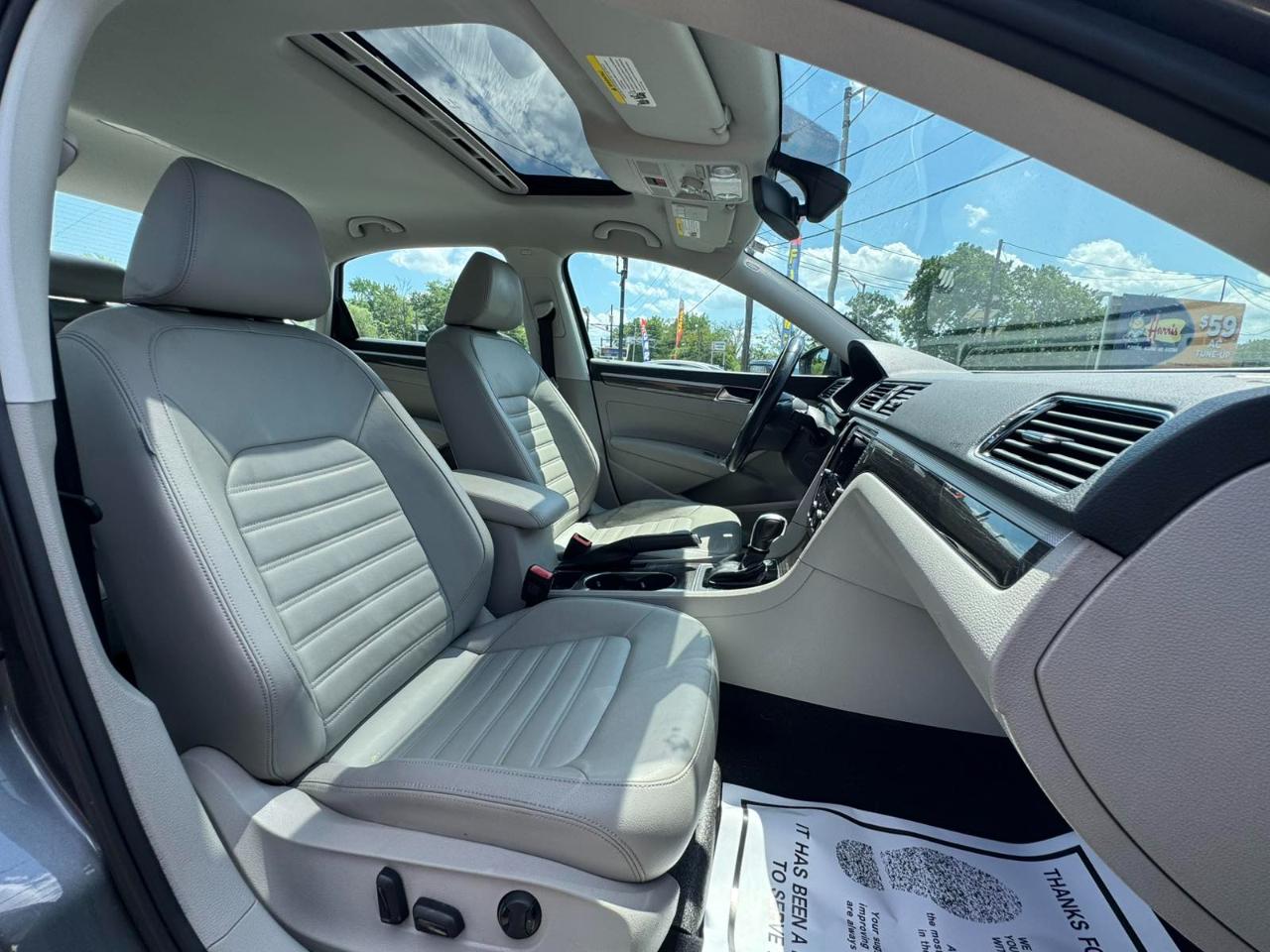 Volkswagen Passat 4dr Sdn 1.8T Auto SEL PZEV 2016