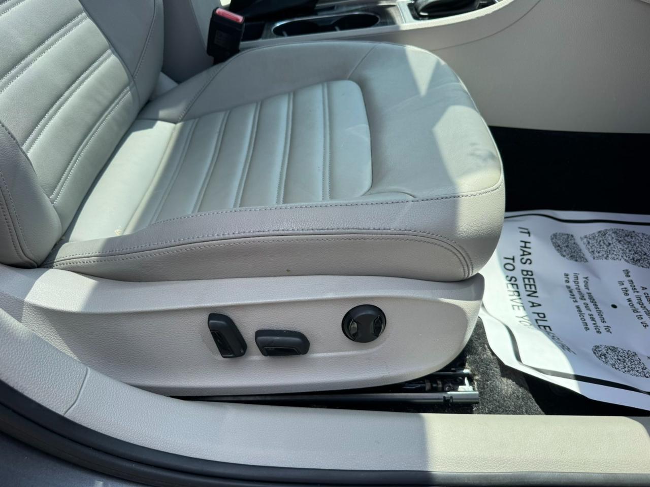 Volkswagen Passat 4dr Sdn 1.8T Auto SEL PZEV 2016