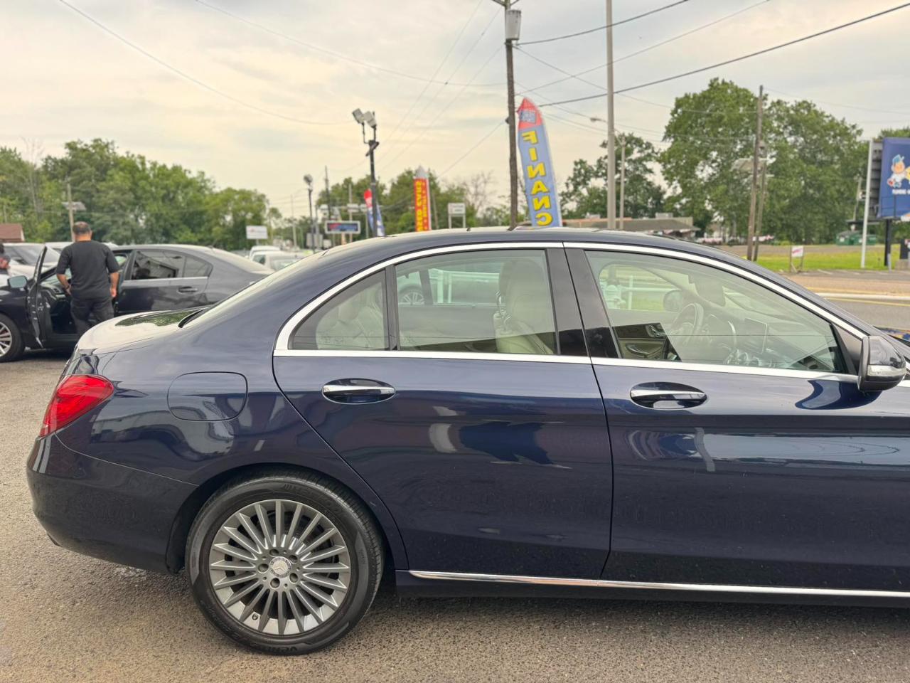Mercedes-Benz C-Class 4dr Sdn C 300 4MATIC 2015