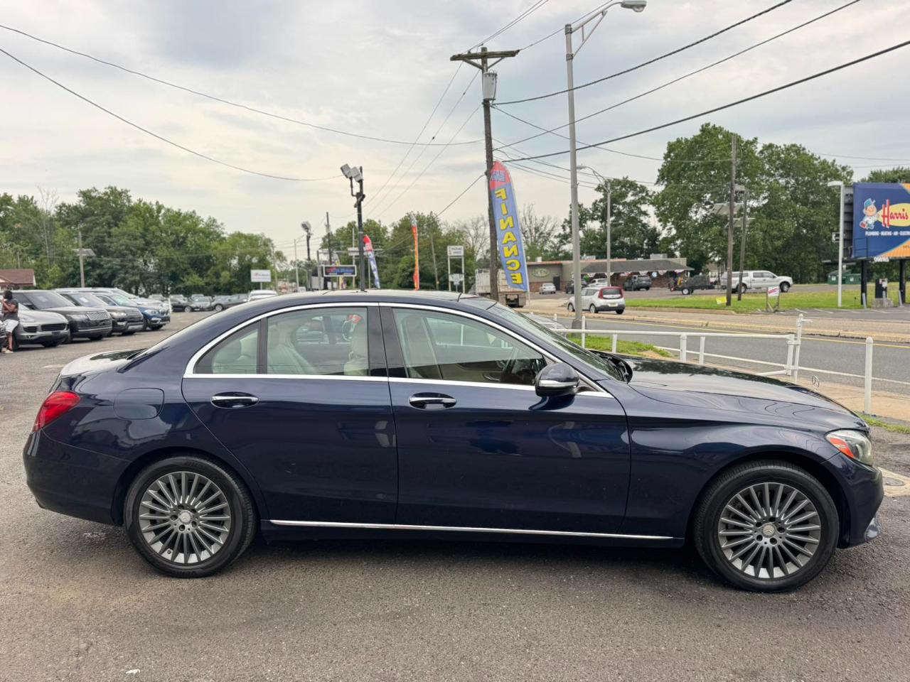 Mercedes-Benz C-Class 4dr Sdn C 300 4MATIC 2015