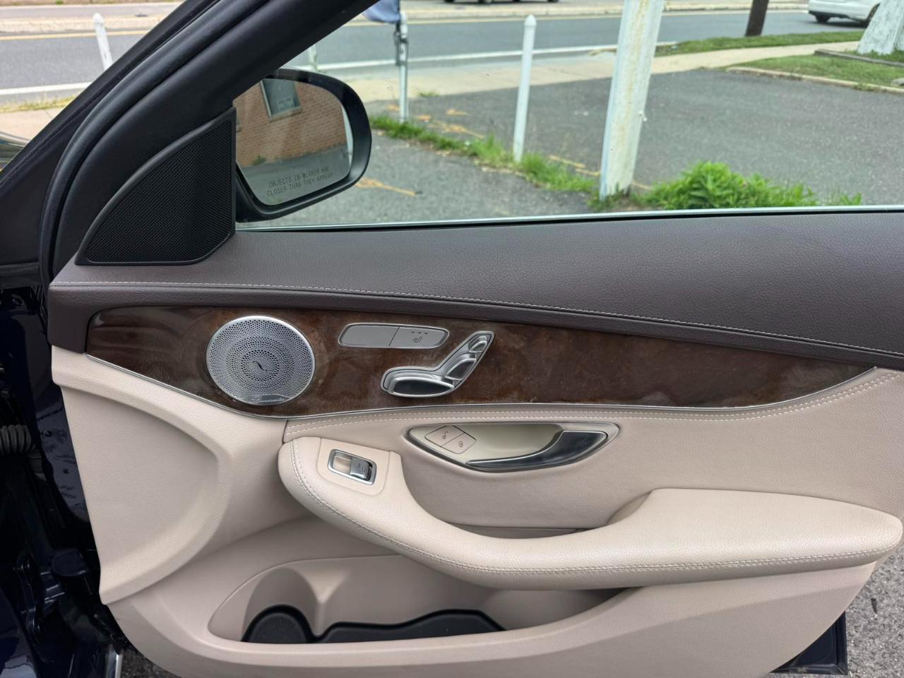 Mercedes-Benz C-Class 4dr Sdn C 300 4MATIC 2015