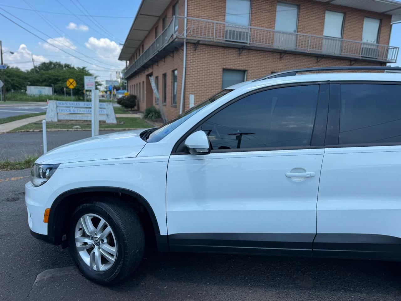 Volkswagen Tiguan 2WD 4dr Auto R-Line 2016