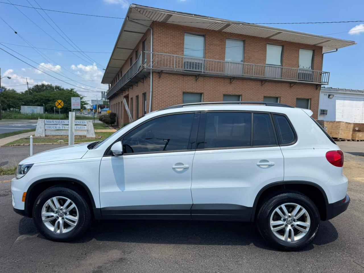 Volkswagen Tiguan 2WD 4dr Auto R-Line 2016