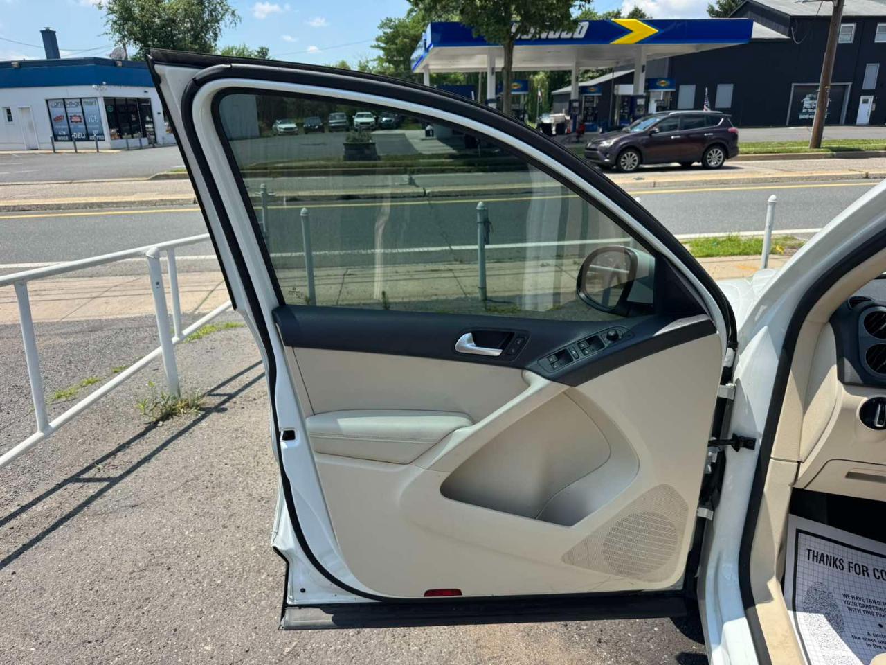 Volkswagen Tiguan 2WD 4dr Auto R-Line 2016