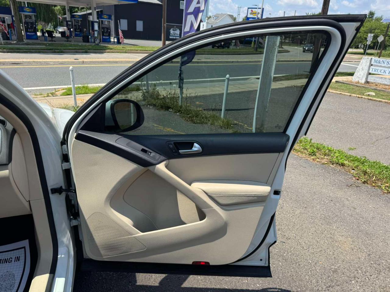 Volkswagen Tiguan 2WD 4dr Auto R-Line 2016