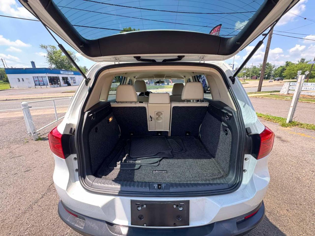 Volkswagen Tiguan 2WD 4dr Auto R-Line 2016