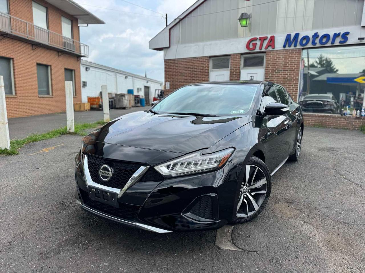 Nissan Maxima SV 3.5L 2019