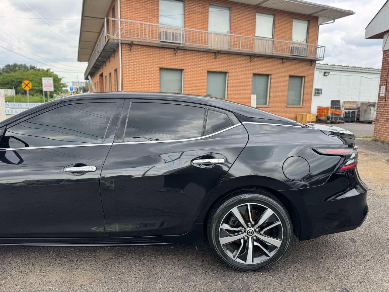 Nissan Maxima SV 3.5L 2019