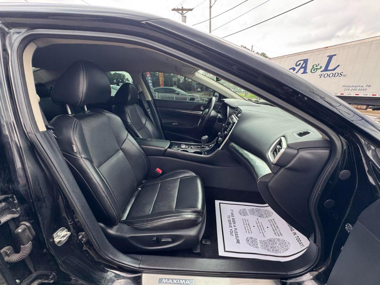 Nissan Maxima SV 3.5L 2019