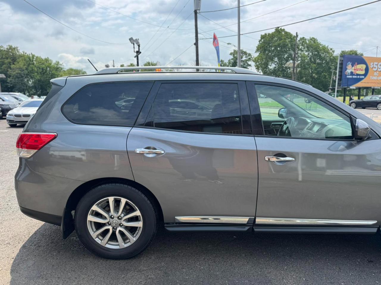 Nissan Pathfinder 4WD 4dr SL 2015