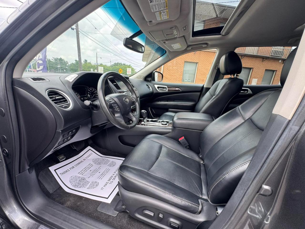 Nissan Pathfinder 4WD 4dr SL 2015