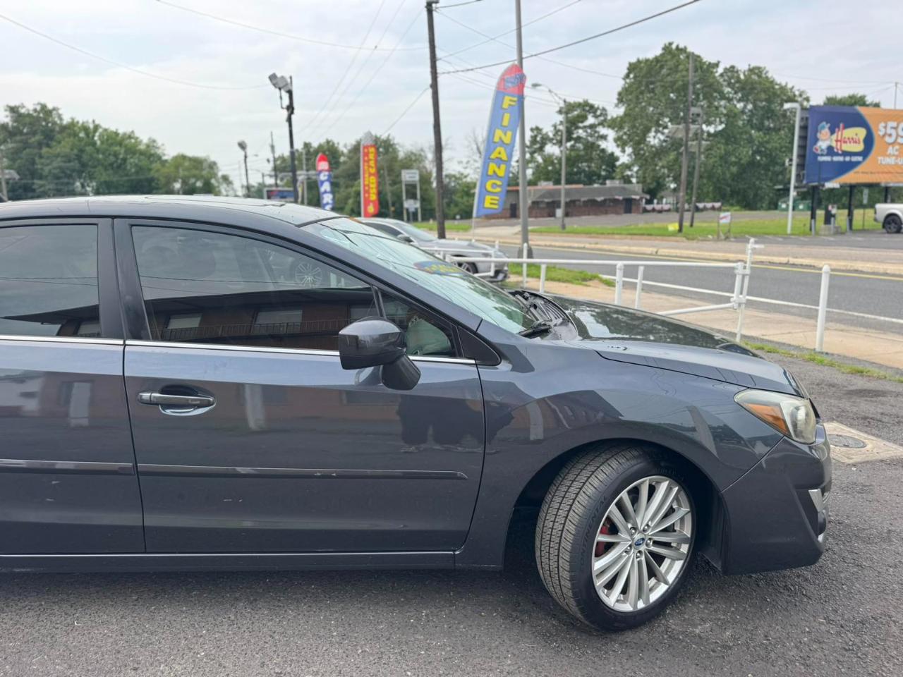 Subaru Impreza Sedan 4dr CVT 2.0i Premium 2016
