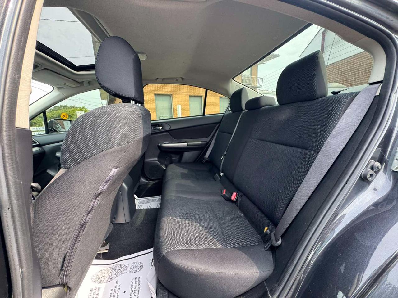 Subaru Impreza Sedan 4dr CVT 2.0i Premium 2016