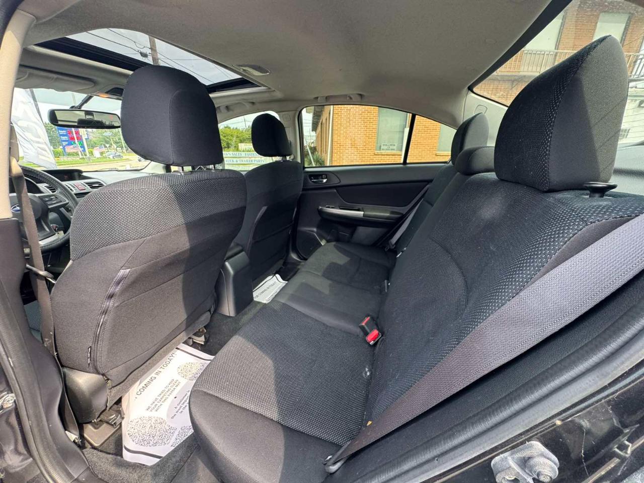 Subaru Impreza Sedan 4dr CVT 2.0i Premium 2016