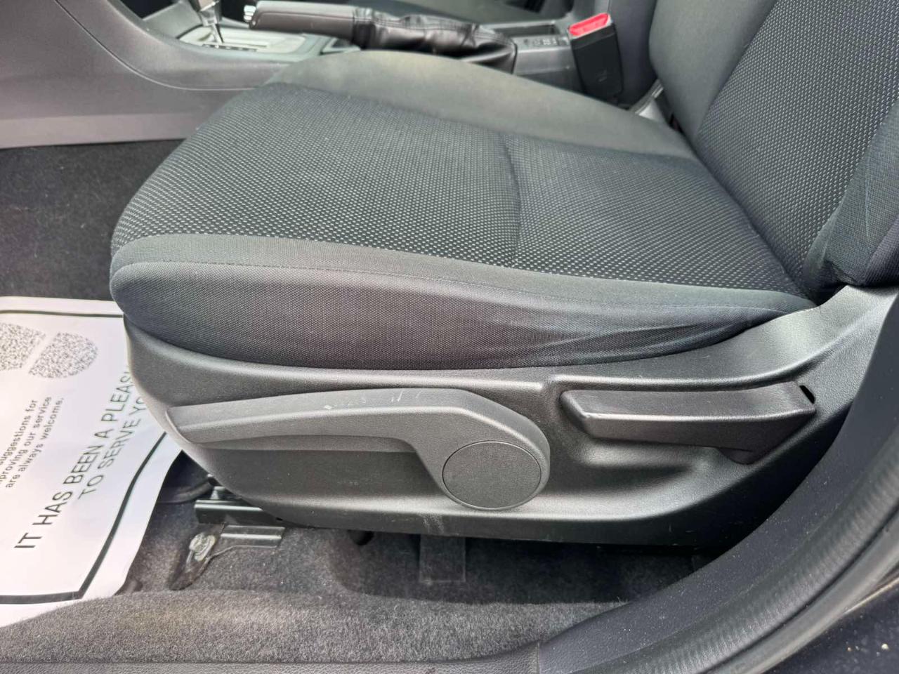 Subaru Impreza Sedan 4dr CVT 2.0i Premium 2016