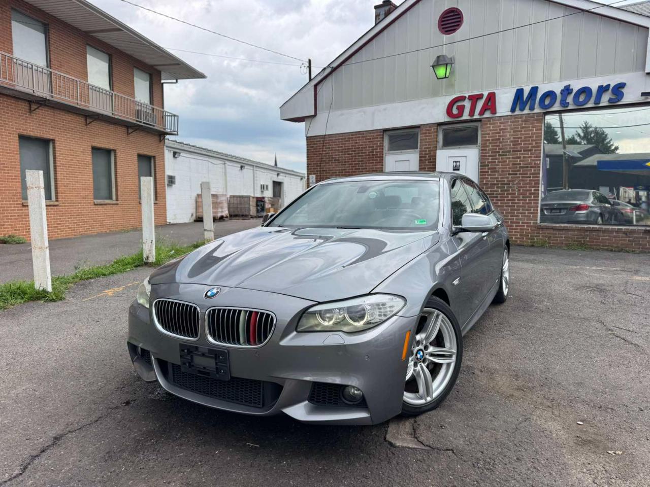 BMW 5 Series 4dr Sdn 535i RWD 2013