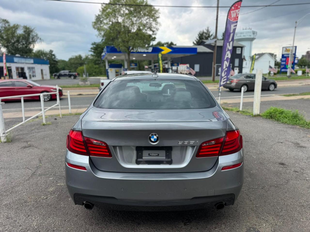 BMW 5 Series 4dr Sdn 535i RWD 2013