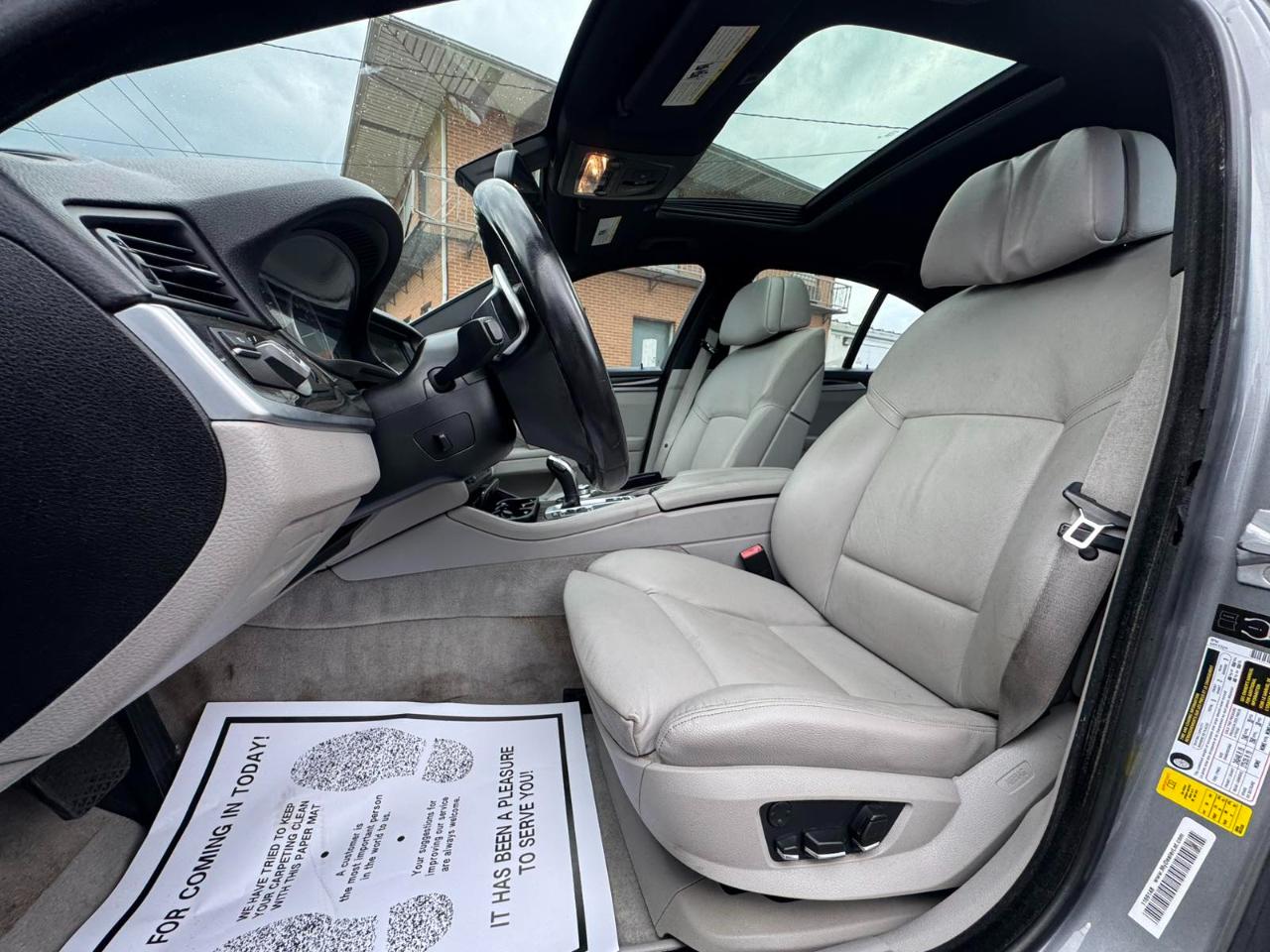 BMW 5 Series 4dr Sdn 535i RWD 2013