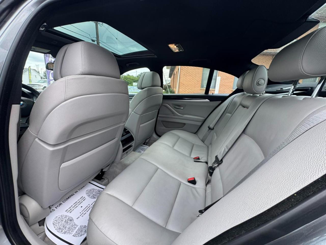 BMW 5 Series 4dr Sdn 535i RWD 2013