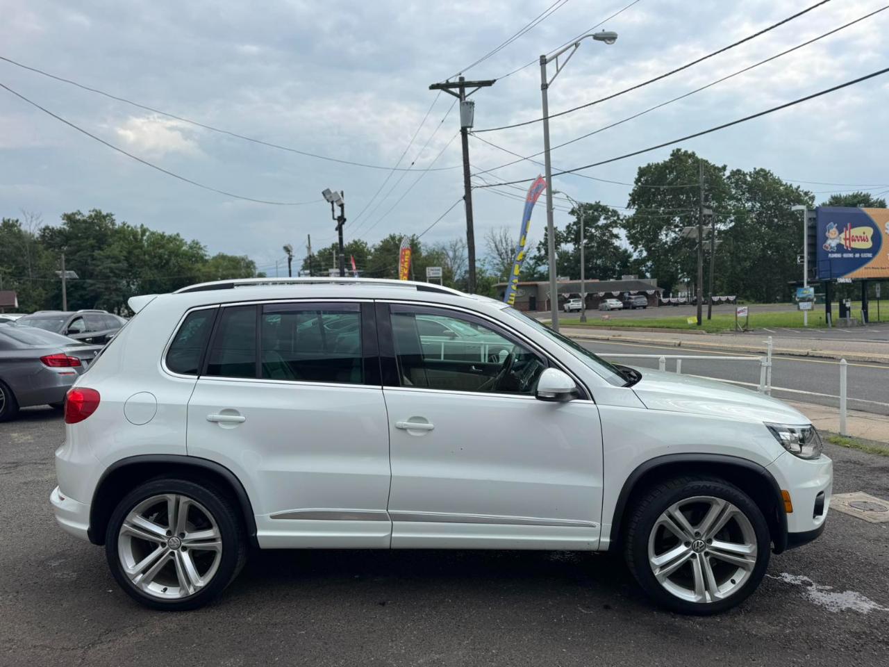 Volkswagen Tiguan 2WD 4dr Auto R-Line 2015