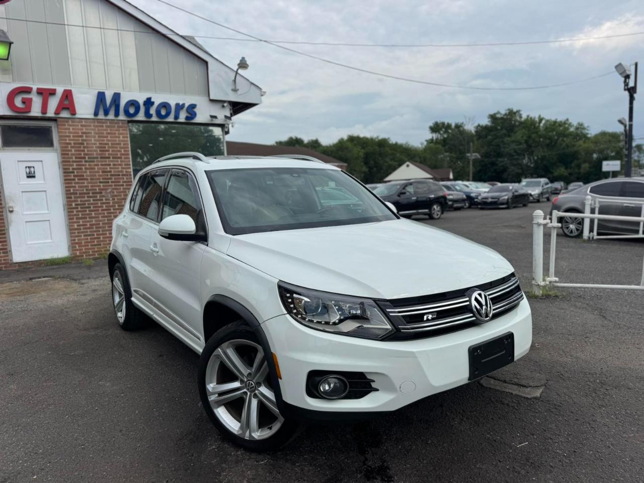 Volkswagen Tiguan 2WD 4dr Auto R-Line 2015
