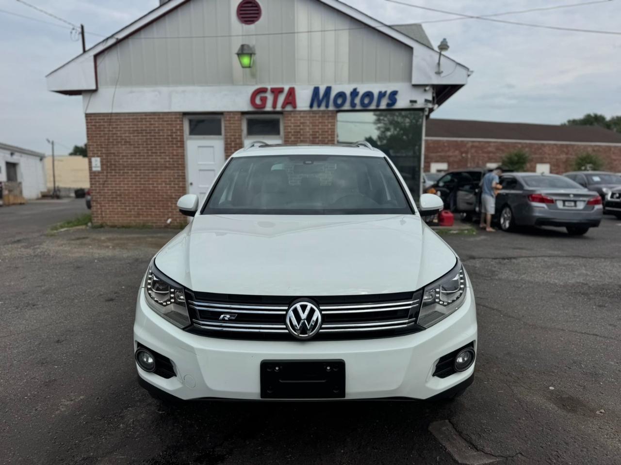 Volkswagen Tiguan 2WD 4dr Auto R-Line 2015