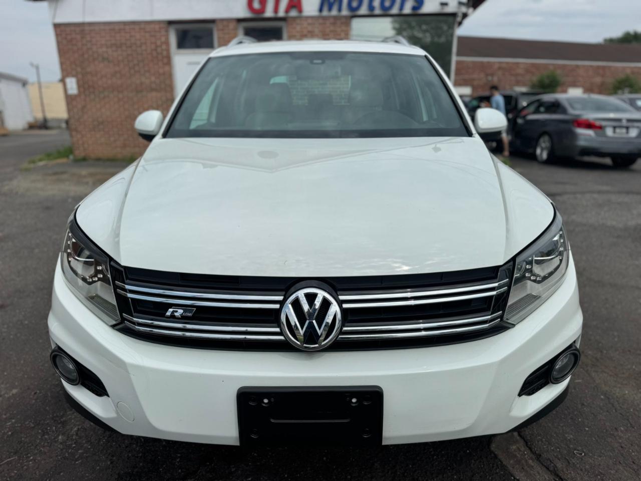 Volkswagen Tiguan 2WD 4dr Auto R-Line 2015