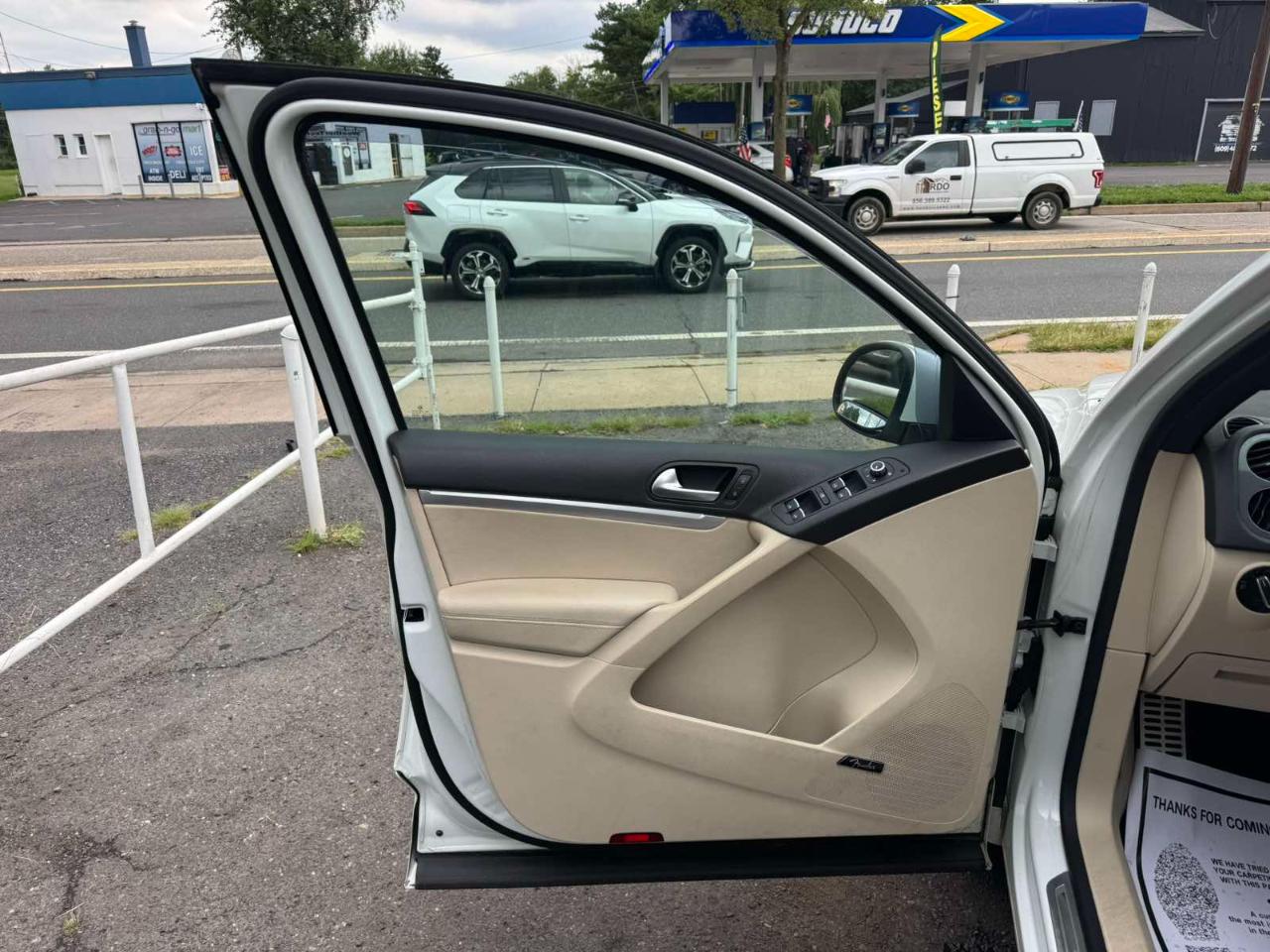 Volkswagen Tiguan 2WD 4dr Auto R-Line 2015