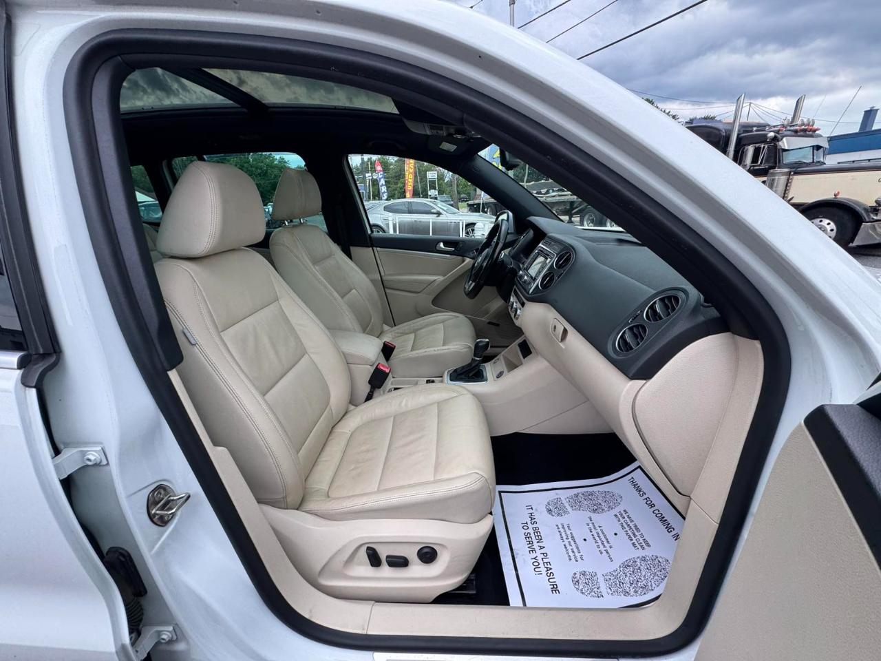 Volkswagen Tiguan 2WD 4dr Auto R-Line 2015