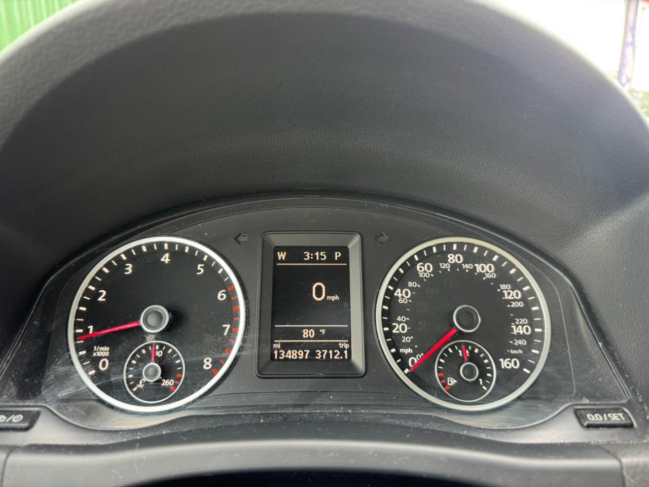 Volkswagen Tiguan 2WD 4dr Auto R-Line 2015