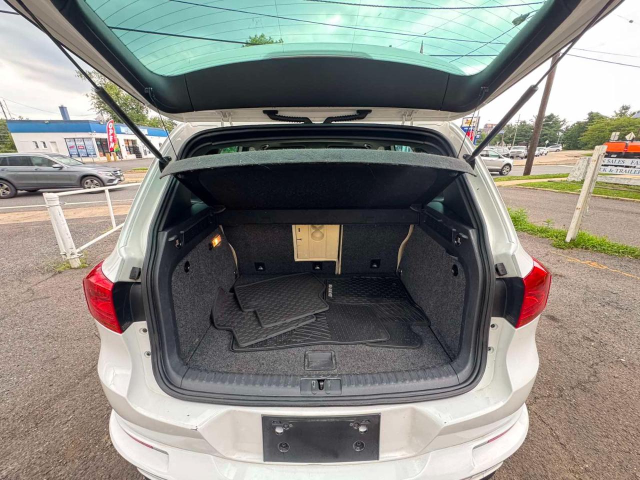 Volkswagen Tiguan 2WD 4dr Auto R-Line 2015
