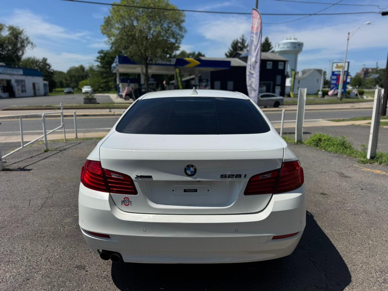 BMW 5 Series 4dr Sdn 528i xDrive AWD 2014