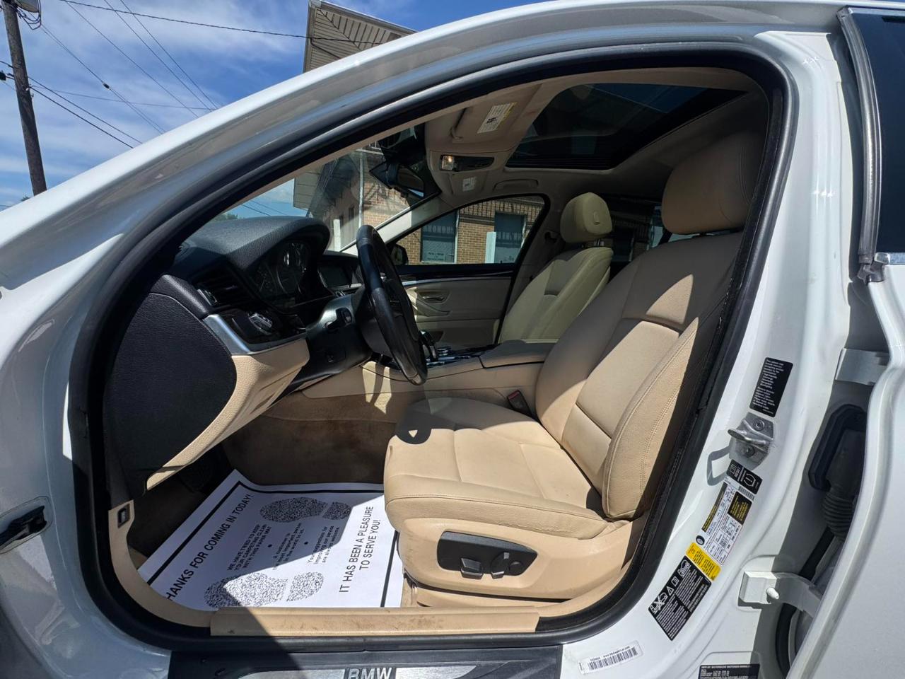 BMW 5 Series 4dr Sdn 528i xDrive AWD 2014