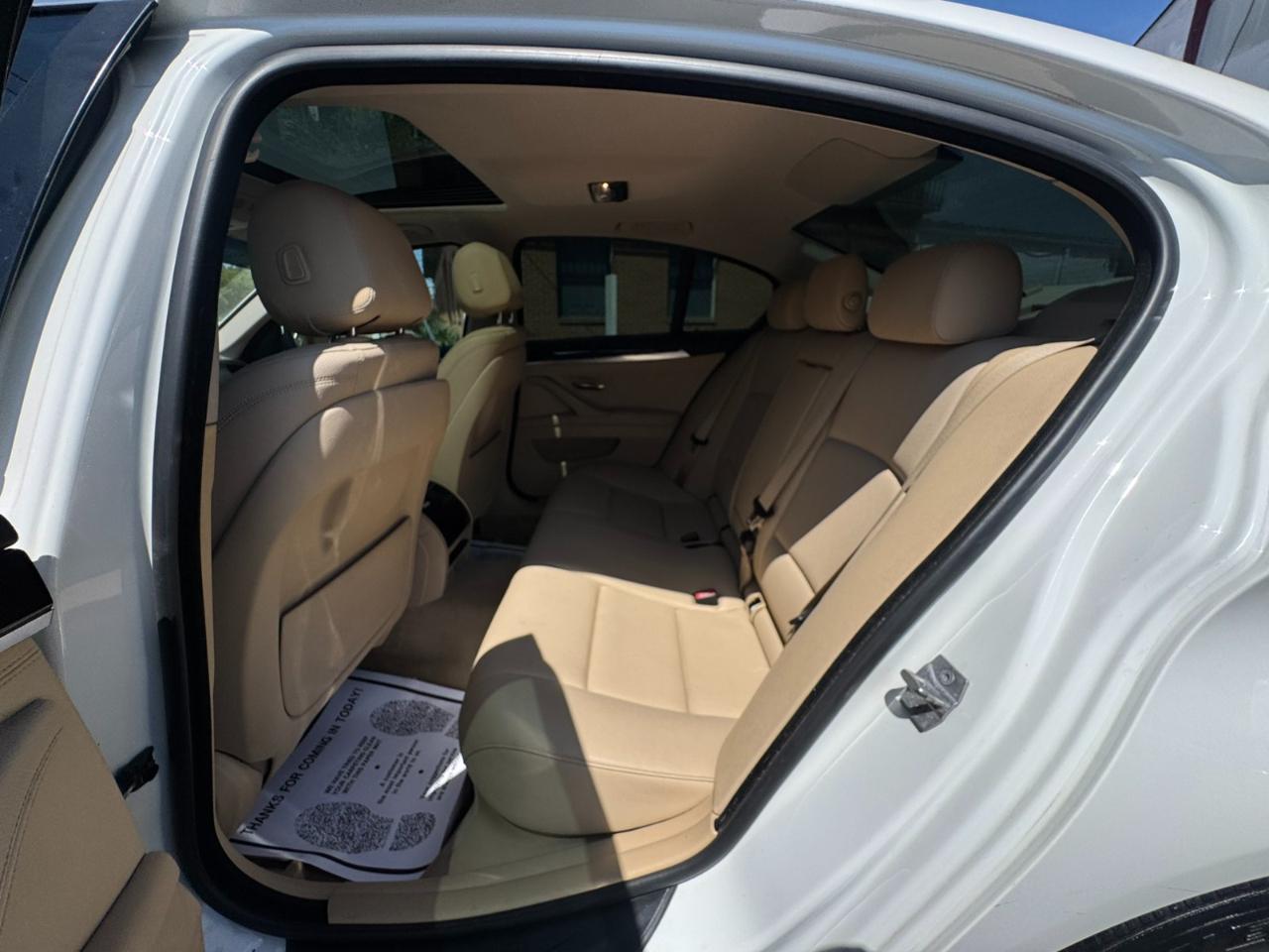 BMW 5 Series 4dr Sdn 528i xDrive AWD 2014