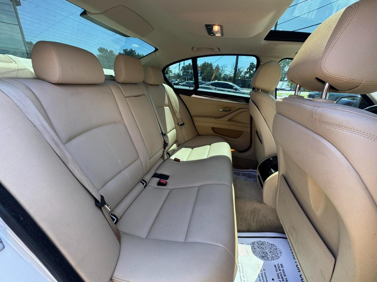 BMW 5 Series 4dr Sdn 528i xDrive AWD 2014