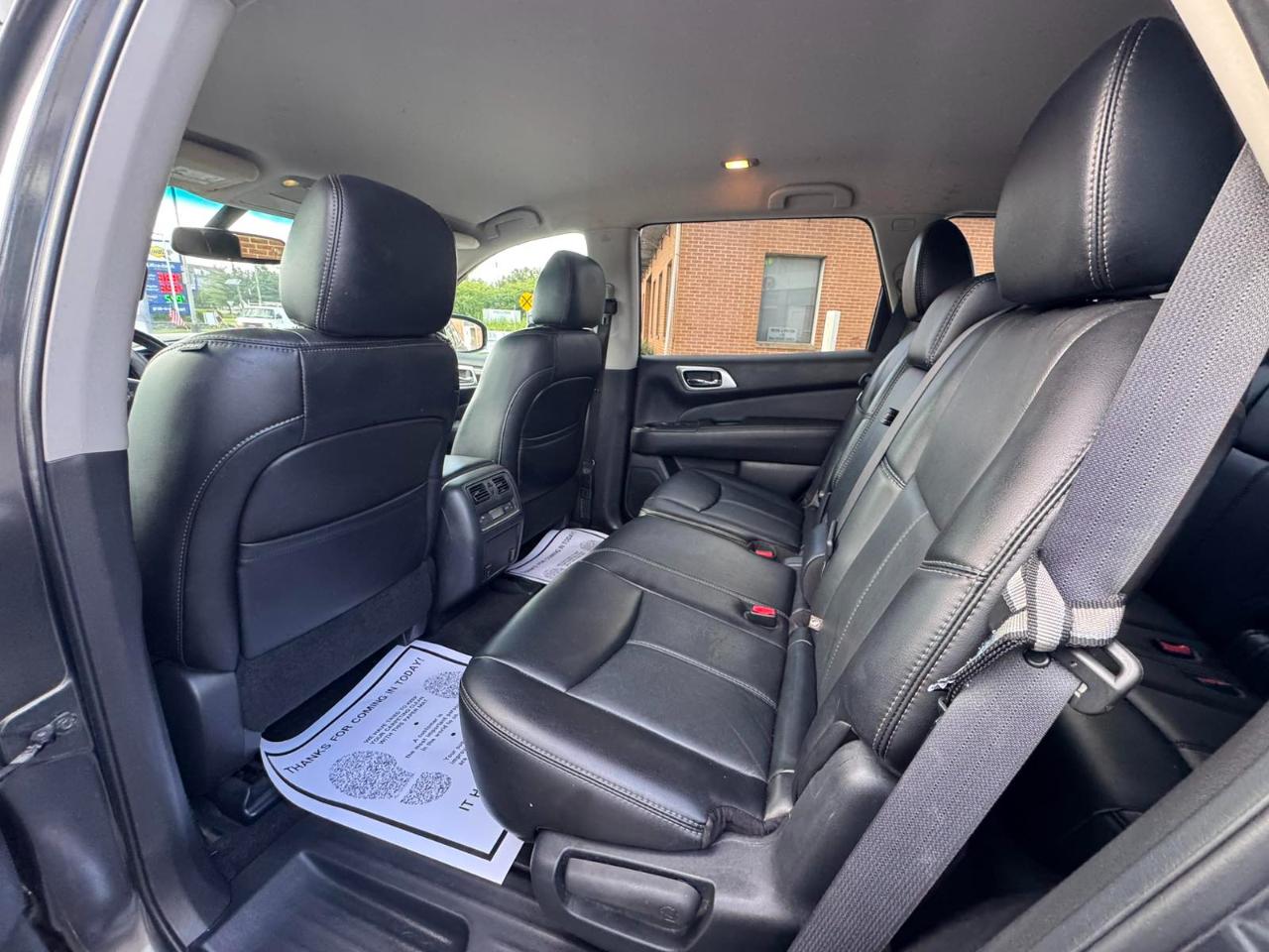 Nissan Pathfinder 4WD 4dr SL 2014