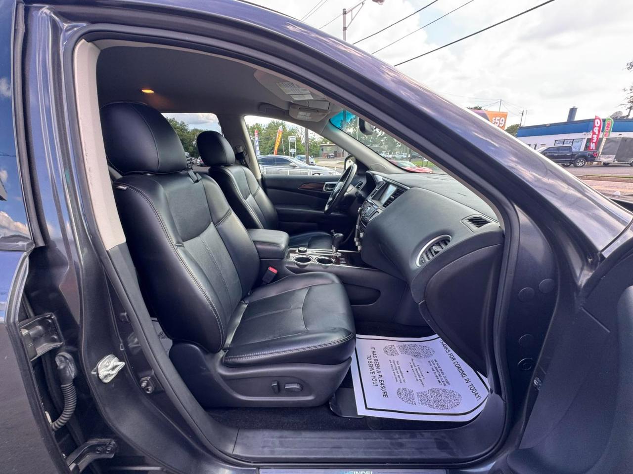 Nissan Pathfinder 4WD 4dr SL 2014